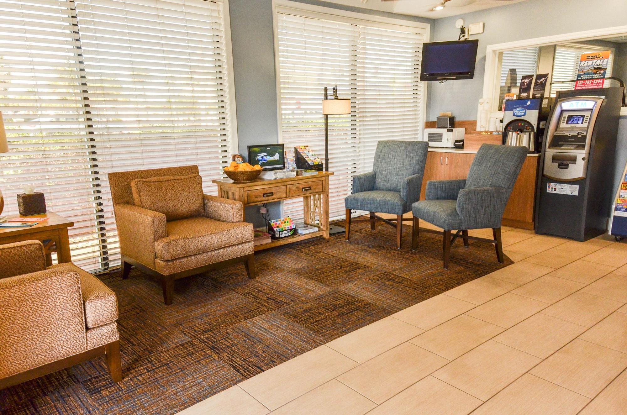 Days Inn By Wyndham Cocoa Beach Port Canaveral Exterior foto